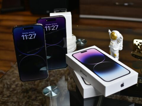 Common Claims in iPhone vs Android Insurance