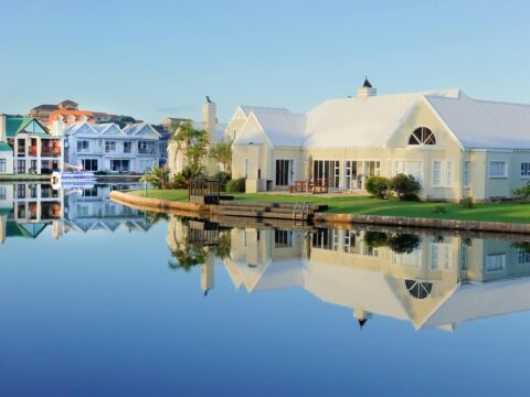 Bonds backed by luxury houses investment strategy